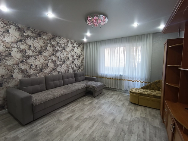 Снять квартиру в Тобольске. Вариант № 9440848, 14, площадь -  квм, цена 35000 рублей