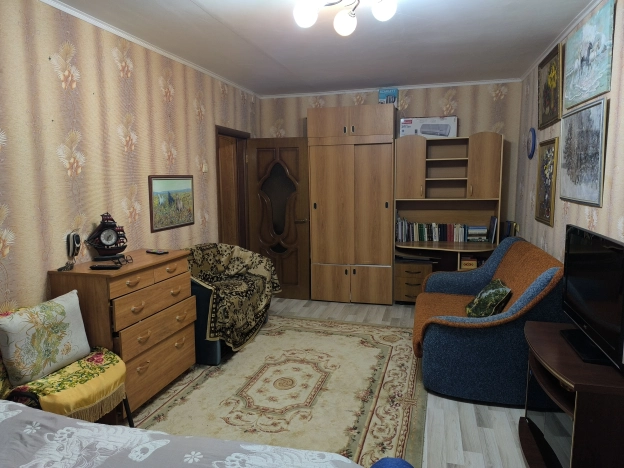 Купить однокомнатную квартиру на улице Садовая в Белгородской области. Вариант № 2896910, 5, площадь -  квм, цена 3200000 рублей