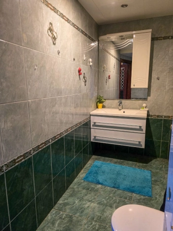 Купить двухкомнатную квартиру у метро Девяткино в Санкт-Петербурге. Вариант № 7276440, 1, площадь -  квм, цена 15490000 рублей