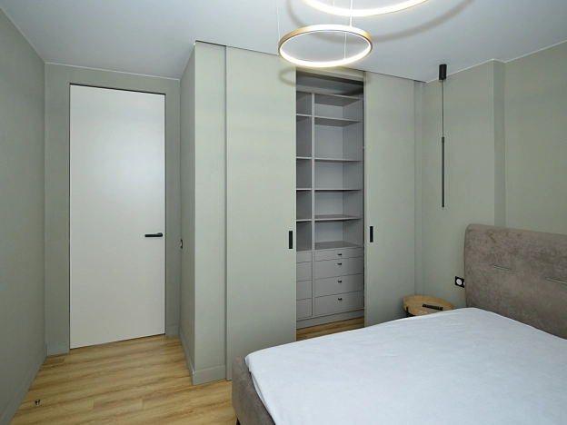 Купить квартиру у метро Маршала Покрышкина в Новосибирске. Вариант № 24150, 17, площадь - квм, цена 12500000 рублей