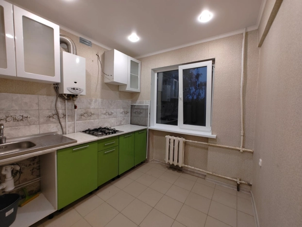 Купить однокомнатную квартиру в Калужской области. Вариант № 1716650, 7, площадь -  квм, цена 3230000 рублей