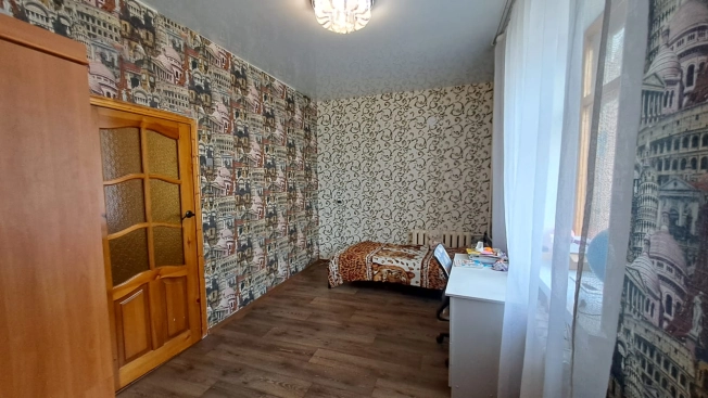 Купить трехкомнатную квартиру в Республике Башкортостан. Вариант № 44589, 5, площадь -  квм, цена 1500000 рублей