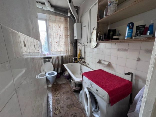 Купить комнату в Калининграде. Вариант № 35777, 4, площадь -  квм, цена 2200000 рублей