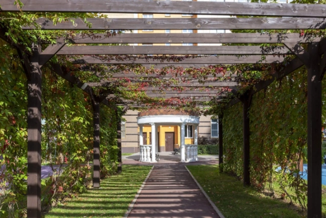 Купить квартиру на вторичке в Москве. Вариант № 10632, 18, площадь -  квм, цена 17500000 рублей