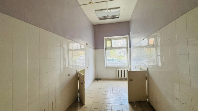 Купить торговые помещения в Новосибирске. Вариант № 7693198, 9, площадь -  квм, цена 69000000 рублей