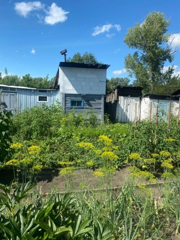 Купить трехкомнатную квартиру на улице Ильи Мухачева в Бийске. Вариант № 26943, 14, площадь -  квм, цена 1500000 рублей