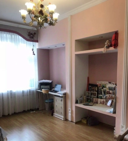 Купить квартиру в Вологодской области. Вариант № 5340854, 4, площадь -  квм, цена 13500000 рублей