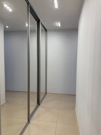 Купить квартиру на улице Ангарская в Волгограде. Вариант № 5465508, 12, площадь -  квм, цена 9950000 рублей