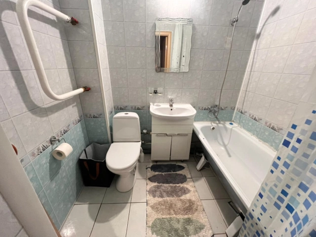 Снять квартиру в районе Арбат в Москве. Вариант № 10780868, 4, площадь - квм, цена 30000 рублей