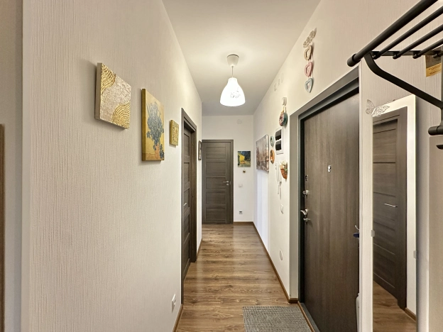 Купить двухкомнатную квартиру в районе Приморский в Санкт-Петербурге. Вариант № 8044418, 28, площадь -  квм, цена 19990000 рублей