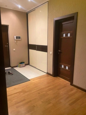 Купить квартиру в Москве. Вариант № 8286699, 6, площадь -  квм, цена 23900000 рублей