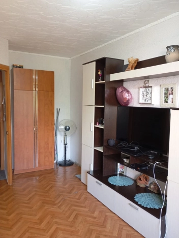 Купить трехкомнатную квартиру в Новосибирске. Вариант № 3878241, 2, площадь -  квм, цена 5200000 рублей