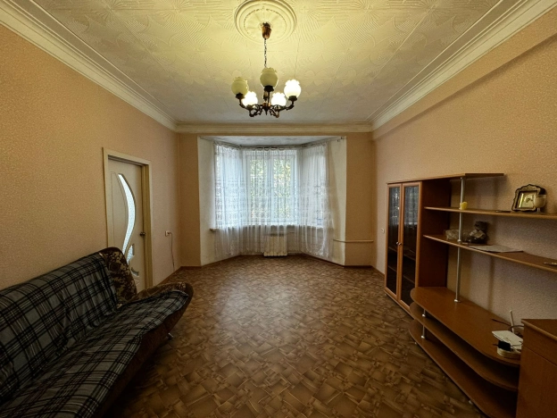 Купить трехкомнатную квартиру в Микрорайоне 29-й, Ангарск в Ангарске. Вариант № 3191368, 3, площадь -  квм, цена 4390000 рублей