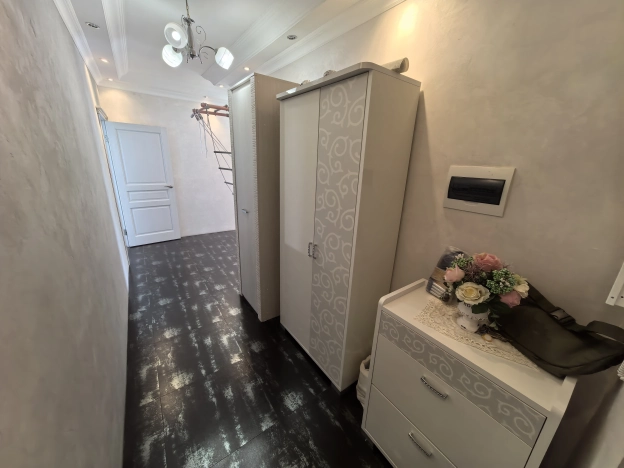 Снять квартиру в Калининграде. Вариант № 9489382, 13, площадь -  квм, цена 59000 рублей