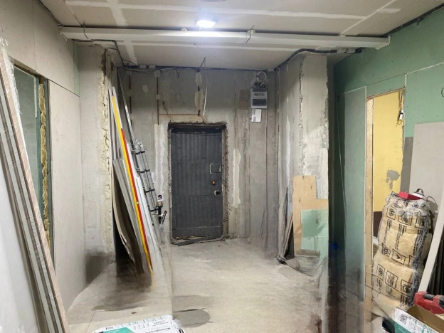 Купить трехкомнатную квартиру в Новосибирской области. Вариант № 10036973, 4, площадь -  квм, цена 6700000 рублей