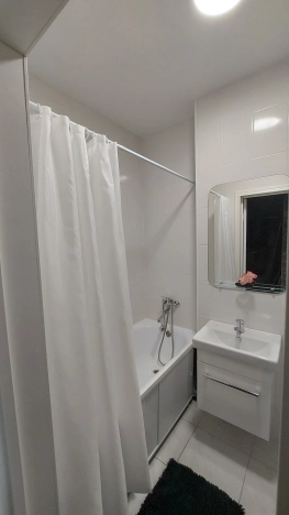 Купить квартиру на улице Аллея Смелых в Калининграде. Вариант № 46236, 17, площадь -  квм, цена 6400000 рублей