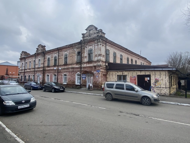 Купить коммерческую недвижимость в Бийске. Вариант № 7588835, 1, площадь - квм, цена 54000000 рублей