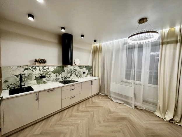 Купить квартиру в Нижнем Новгороде. Вариант № 10030869, 3, площадь -  квм, цена 19990000 рублей