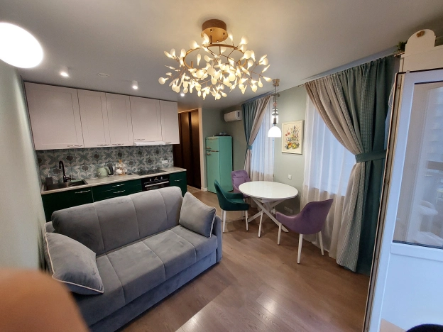 Купить Студию на вторичке в Московской области. Вариант № 9827225, 4, площадь -  квм, цена 5900000 рублей