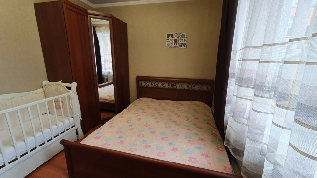 Купить квартиру в Таганроге. Вариант № 4880, 1, площадь -  квм, цена 7900000 рублей