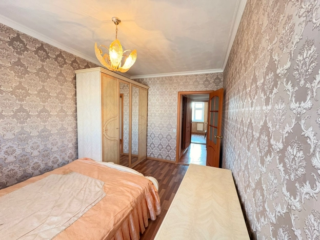 Снять квартиру в Тобольске. Вариант № 10215185, 5, площадь -  квм, цена 42000 рублей