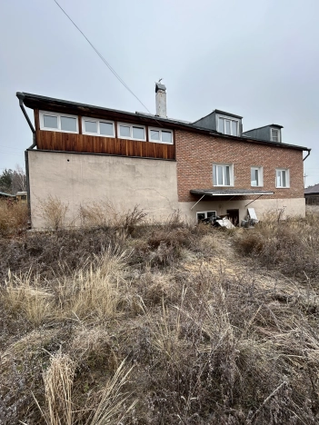 Купить дом в Иркутской области. Вариант № 8849361, 3, площадь -  квм, цена 11500000 рублей