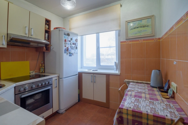 Купить двухкомнатную квартиру в Новосибирской области. Вариант № 9996676, 6, площадь -  квм, цена 4900000 рублей