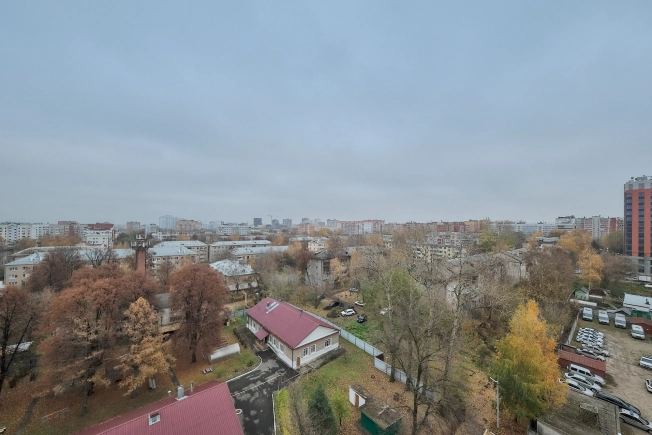 Купить однокомнатную квартиру в районе Железнодорожный в Рязани. Вариант № 8186173, 6, площадь -  квм, цена 6590000 рублей