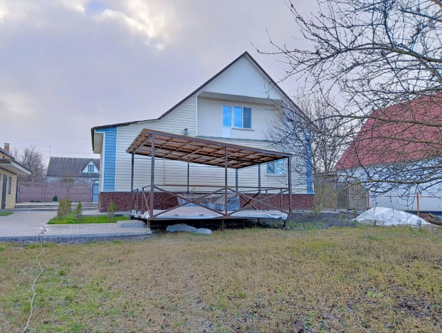 Купить дом в Строителе. Вариант № 10829614, 4, площадь -  квм, цена 8980000 рублей