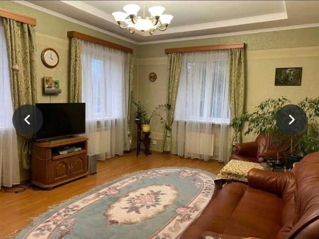 Купить дом в Санкт-Петербурге. Вариант № 1029203, 11, площадь -  квм, цена 27000000 рублей