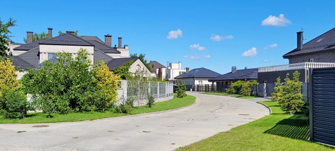 Купить дом на улице Лейтенанта Катина в Калининграде. Вариант № 11747, 23, площадь -  квм, цена 44950000 рублей