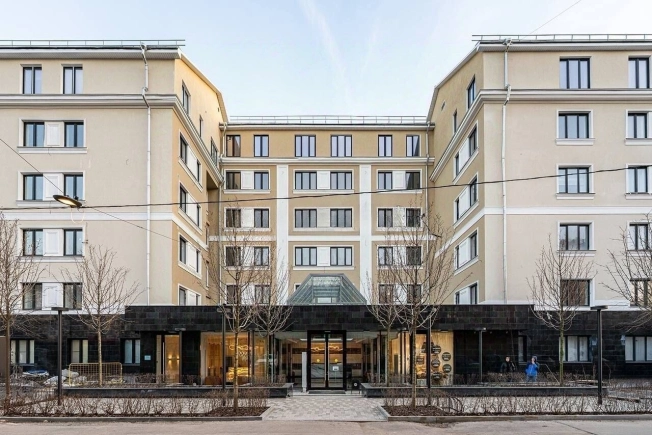 Купить квартиру в районе Хамовники в Москве. Вариант № 46990, 27, площадь -  квм, цена 42000000.0000 рублей