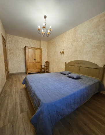 Купить двухкомнатную квартиру в районе Кировский в Ростове-на-Дону. Вариант № 5358199, 5, площадь -  квм, цена 11990000 рублей