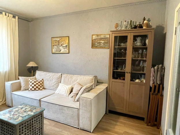 Купить квартиру в Москве. Вариант № 9338961, 7, площадь - квм, цена 18100000 рублей