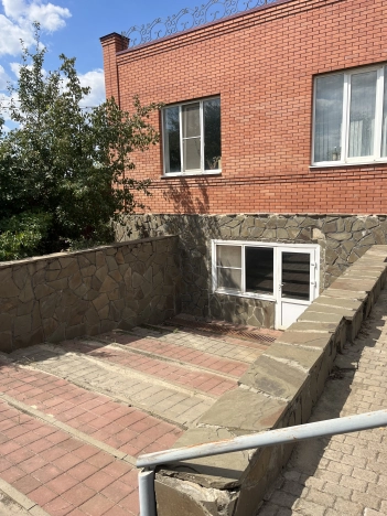 Купить дом на улице Гранатовая в Краснодарском крае. Вариант № 2613031, 2, площадь -  квм, цена 9000000 рублей