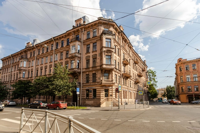 . Вариант № 225397, 32, площадь - 99.4 квм, цена 25600000 рублей