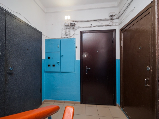 Купить квартиру в Омске. Вариант № 9276868, 15, площадь -  квм, цена 5300000 рублей