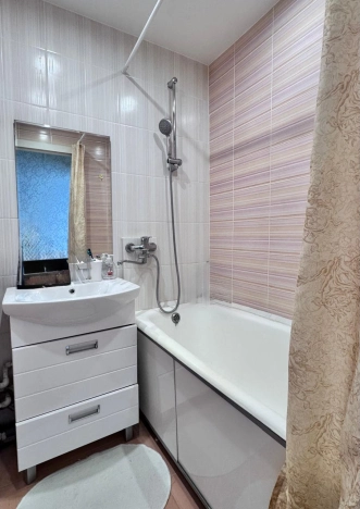 . Вариант № 4000720, 13, площадь - 43.3 квм, цена 4100000 рублей