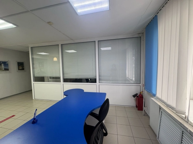 Снять коммерческую недвижимость в Тобольске. Вариант № 335773, 24, площадь -  квм, цена 130000 рублей