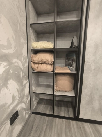 Снять квартиру в Тобольске. Вариант № 10156592, 8, площадь -  квм, цена 45000 рублей