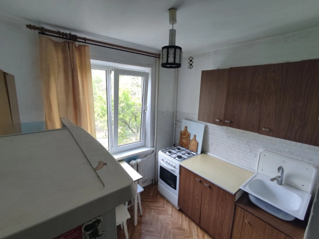 Купить двухкомнатную квартиру на улице Ярославская в Краснодаре. Вариант № 37656, 0, площадь -  квм, цена 3950000 рублей