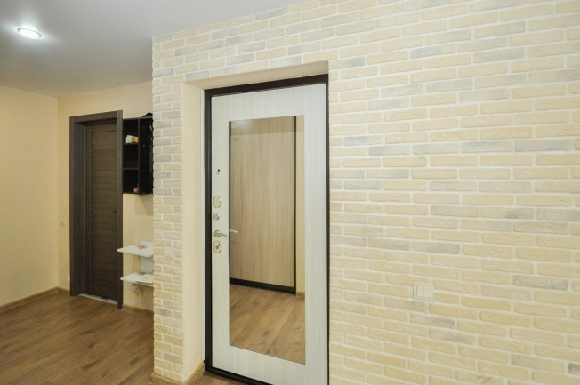 Купить четырехкомнатную квартиру в Новосибирской области. Вариант № 330510, 6, площадь -  квм, цена 14000000 рублей