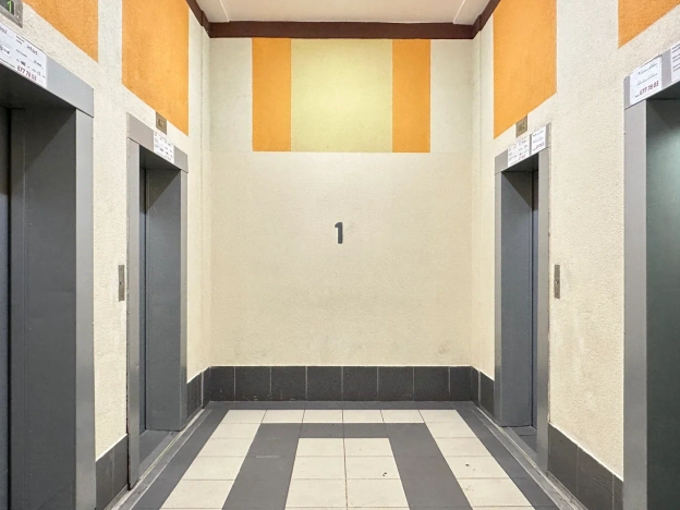 Купить Студию в Санкт-Петербурге. Вариант № 10292381, 8, площадь -  квм, цена 6500000 рублей