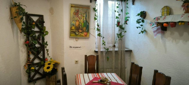 Купить коммерческую недвижимость в Элисте. Вариант № 17192, 10, площадь -  квм, цена 11000000 рублей