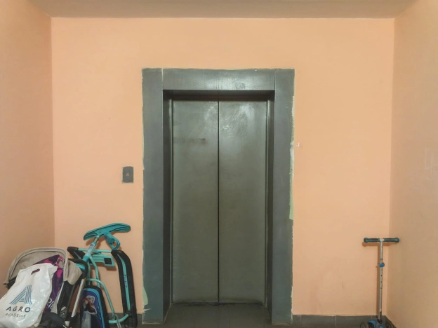 Купить однокомнатную квартиру на улице Харьковская в Москве. Вариант № 10393872, 12, площадь - квм, цена 4500000 рублей