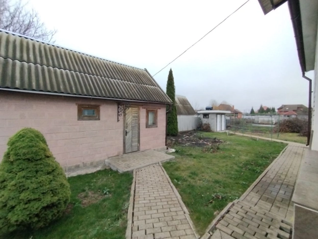 Купить дом на улице Везельская в Белгороде. Вариант № 9681676, 4, площадь -  квм, цена 10500000 рублей