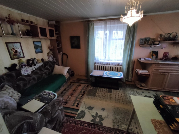 Купить однокомнатную квартиру в Калининградской области. Вариант № 4357, 4, площадь -  квм, цена 1950000 рублей