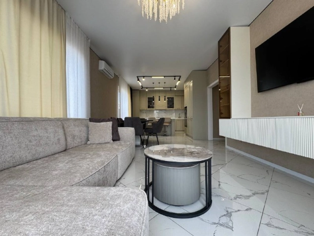 Купить дом в районе Пролетарский в Ростове-на-Дону. Вариант № 56048, 2, площадь -  квм, цена 10300000 рублей