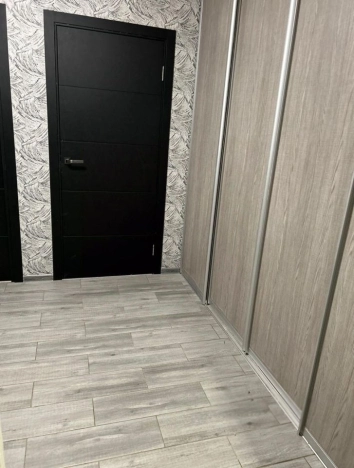 Купить двухкомнатную квартиру на вторичке на улице Вознесенское шоссе в Санкт-Петербурге. Вариант № 42046, 28, площадь -  квм, цена 8700000 рублей