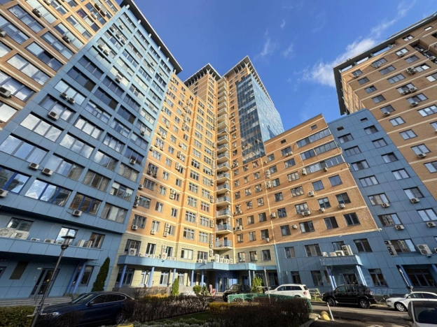 Купить квартиру в Москве. Вариант № 9944975, 35, площадь -  квм, цена 59500000 рублей